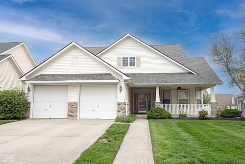 9660 Shasta Dr, Fishers, IN, 46038-8323 | Card Image