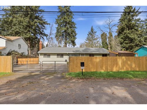 12519 Se Ellis St, Portland, OR, 97236-4211 | Card Image