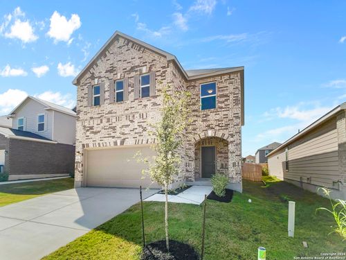 426 Dakota Crk, New Braunfels, TX, 78130 | Card Image