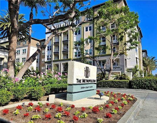 119-2233 Martin, Irvine, CA, 92612-1417 | Card Image