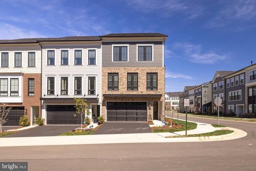 620 Angelfish Way, WOODBRIDGE, VA, 22191-5497 | Card Image