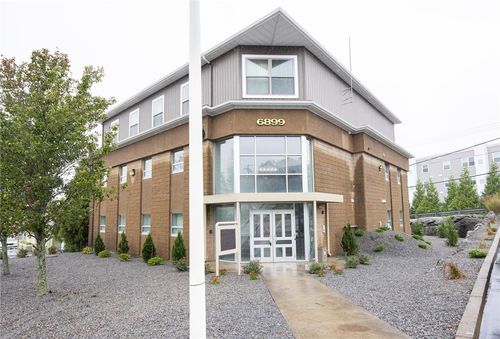 205-6899 Post Rd, North Kingstown, RI, 02852-2150 | Card Image