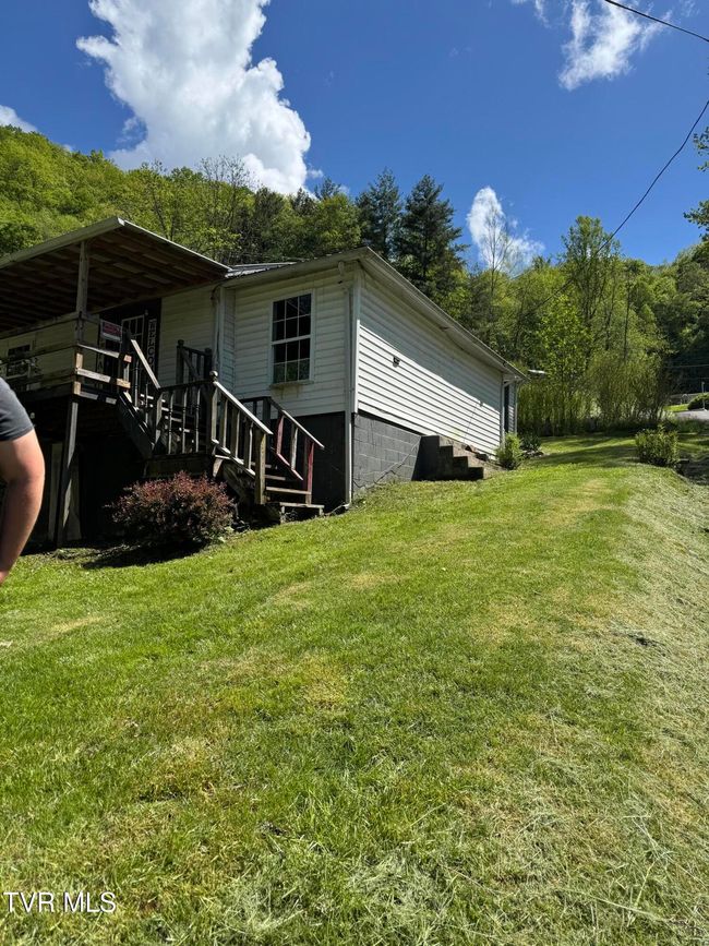 11590 Cedar Rd, House other with 3 bedrooms, 1 bathrooms and null parking in Pound VA | Image 17