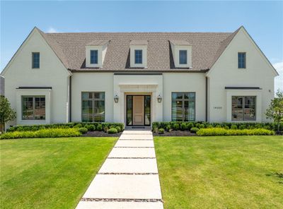 14000 Boonfeld Court, House other with 5 bedrooms, 4 bathrooms and 3 parking in Woodway TX | Image 1