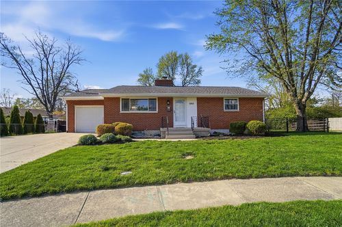 807 Sequoia Ct, Kettering, OH, 45419-2828 | Card Image