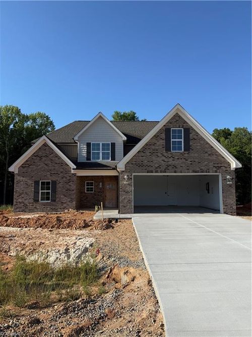 333 Enclave Dr, Clemmons, NC, 27012-7921 | Card Image