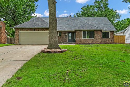 1508 Sw Ward Pkwy, Topeka, KS, 66604-1946 | Card Image
