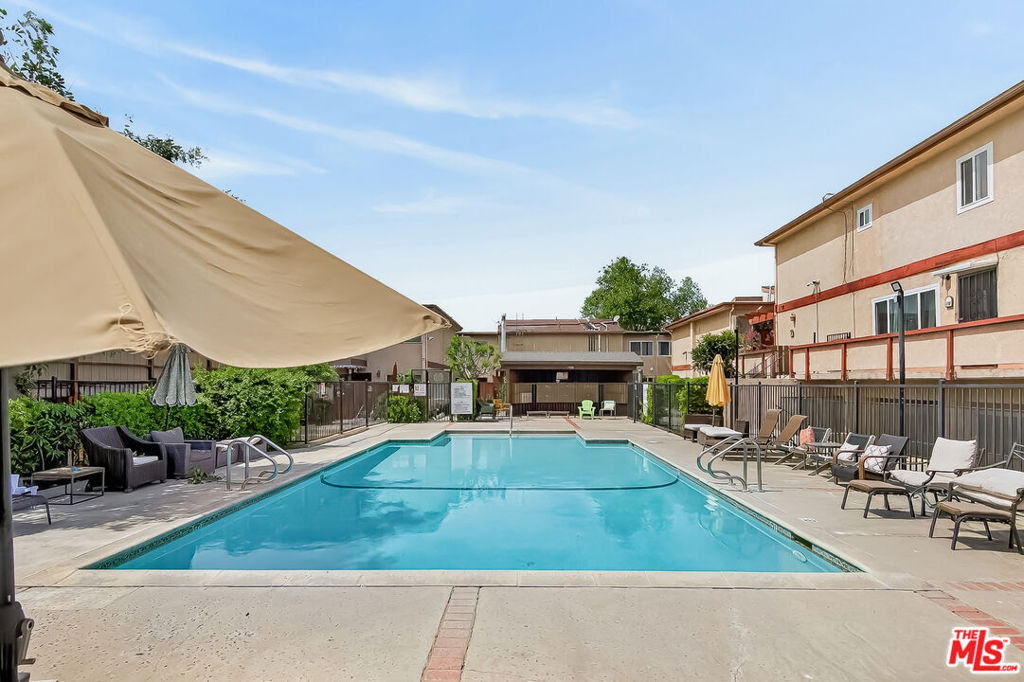 Residential in Van Nuys 2