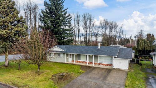 45135 Deans Ave, Chilliwack, BC, V2P6V7 | Card Image