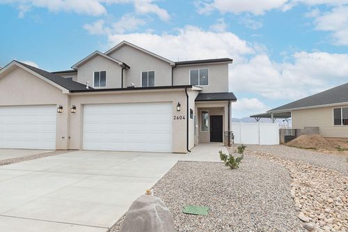 2604 N Clark Pkwy, Cedar City, UT, 84721-7120 | Card Image