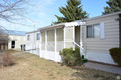 595 N 6th St, Montpelier, ID, 83254-1042 | Card Image