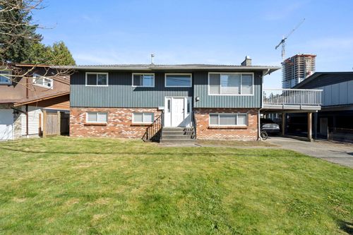 11925 92a Ave, Delta, BC, V4C3N3 | Card Image
