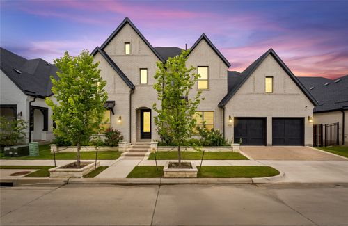 1320 English Setter Dr, Arlington, TX, 76005-1380 | Card Image