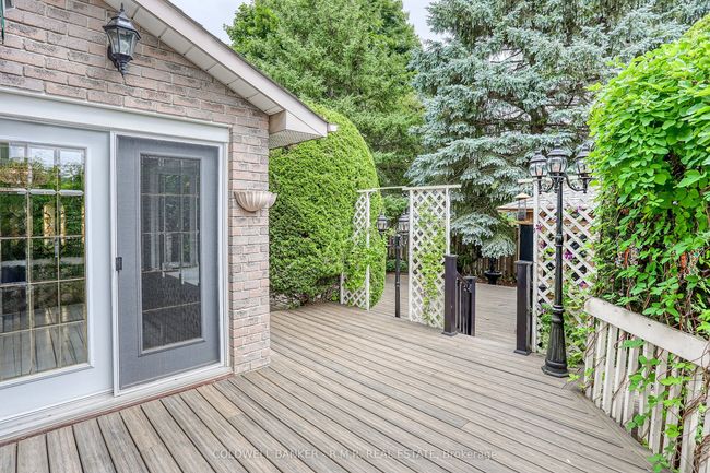 535 Peggoty Cir, House other with 3 bedrooms, 3 bathrooms and 4 parking in Oshawa ON | Image 35