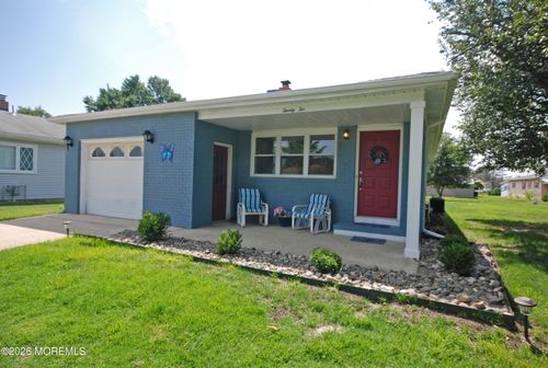 22 Vera Cruz Ct, Toms River, NJ, 08757-4138 | Card Image