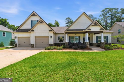 641 Whispering Pines Dr, Macon, GA, 31211-6125 | Card Image