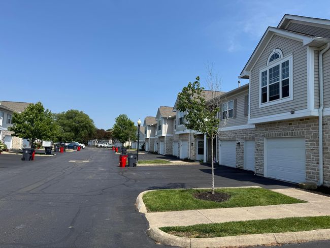 Big open road for entry & exit the development | Image 33