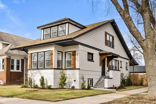 5700 W Grace St, Chicago, IL, 60634-2651 | Card Image