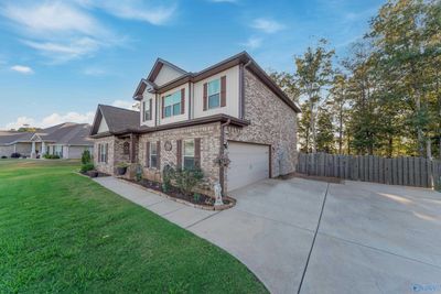 220 Summit Lakes Drive, House other with 4 bedrooms, 2 bathrooms and null parking in Athens AL | Image 3