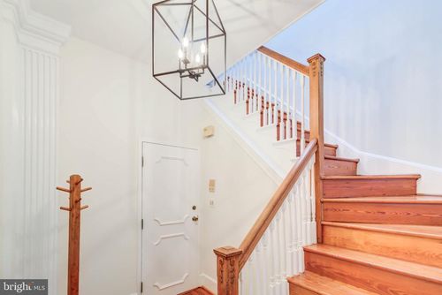 d-1717 Lamont St Nw, WASHINGTON, DC, 20010-2600 | Card Image