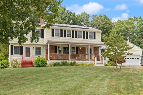 7 Rachael Cir, South Easton, MA, 02375-1502 | Card Image