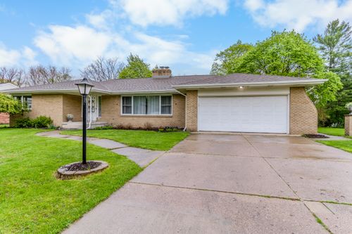 1924 Newton Ave Se, Grand Rapids, MI, 49506-4657 | Card Image