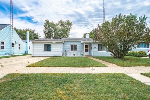 1730 Jenks St, Port Huron, MI, 48060-4916 | Card Image