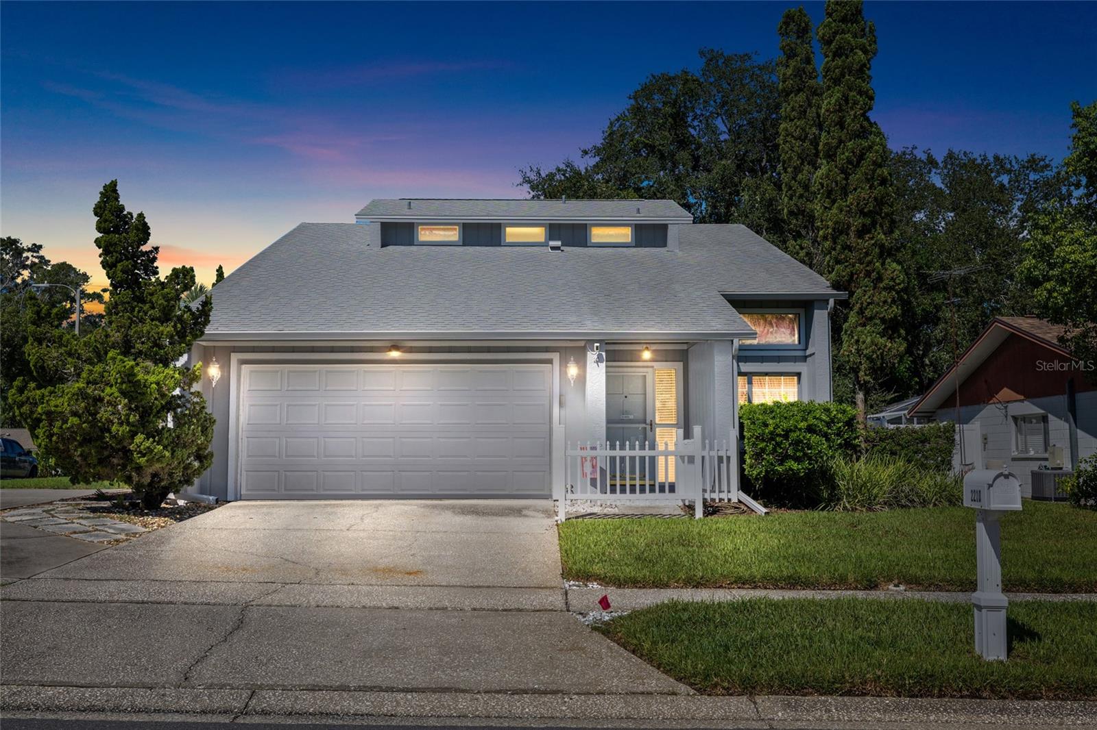 Residential in PALM HARBOR