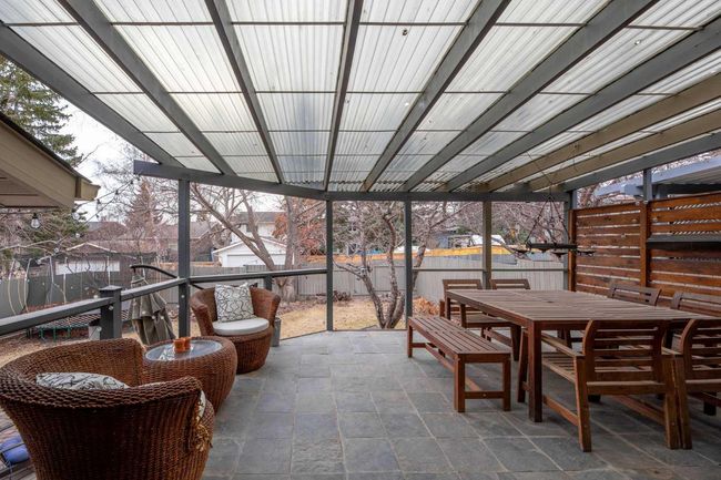 43 Coachwood Place Sw, House other with 4 bedrooms, 4 bathrooms and 4 parking in Calgary AB | Image 43