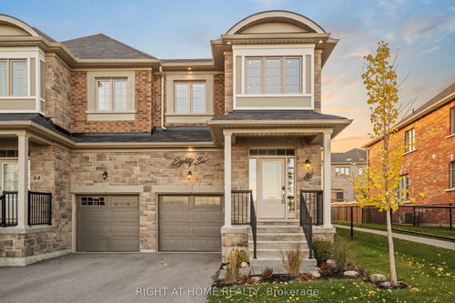 86 Cupples Farm Lane, Mount Albert, ON, L0G1M0 | Card Image