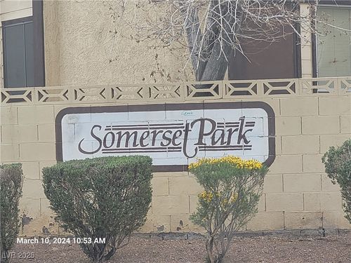 528 Kristin Ln, Henderson, NV, 89011-4381 | Card Image