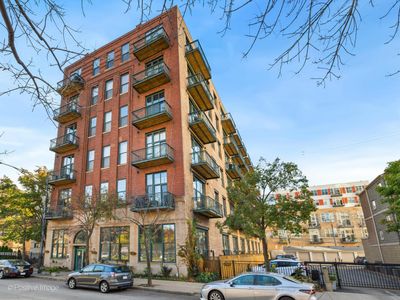 304 - 1632 S Indiana Avenue, Condo with 1 bedrooms, 1 bathrooms and 1 parking in Chicago IL | Image 1