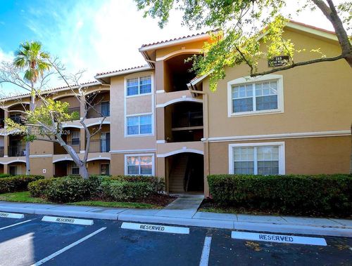 14304-215 Sw 117th Ter, Pembroke Pines, FL, 33025-4900 | Card Image