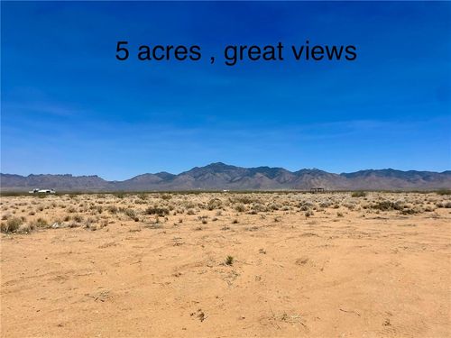 326 N Chicory Drive, Dolan Springs, AZ, 86441 | Card Image