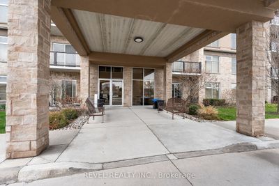 111 - 141 Vansickle Rd, Condo with 2 bedrooms, 2 bathrooms and 1 parking in Saint Catharines ON | Image 3