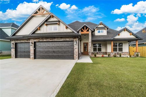 1260 Red Maple St, Centerton, AR, 72719-6094 | Card Image