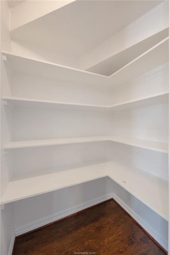 View of storage area | Image 23