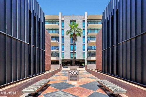356-208 W Portland St, Phoenix, AZ, 85003-5452 | Card Image
