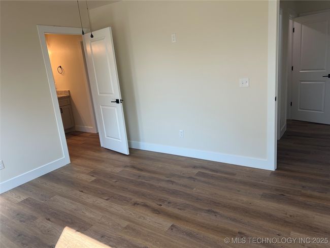 14901 N Iredelle Way, House other with 3 bedrooms, 2 bathrooms and null parking in Tahlequah OK | Image 9