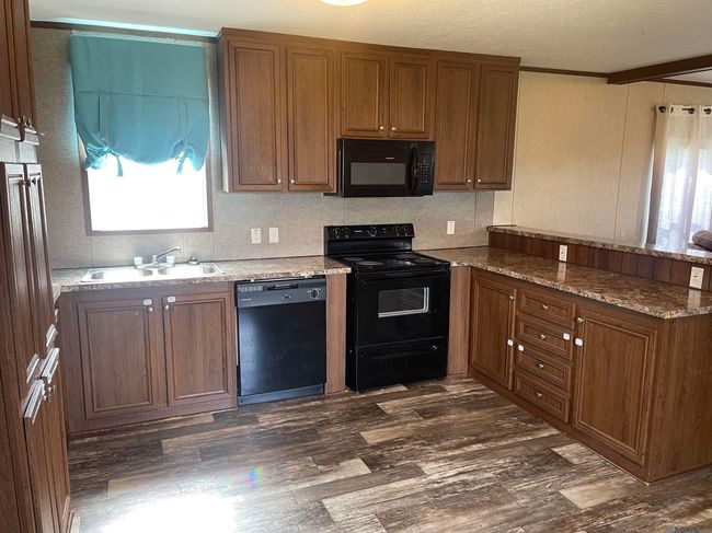 38731 Bayou Pigeon Rd, House other with 3 bedrooms, 2 bathrooms and null parking in Plaquemine LA | Image 11