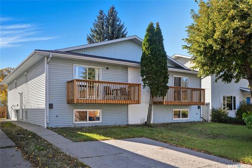 121 Olmstead Rd, Saskatoon, SK, S7M4L9 | Card Image