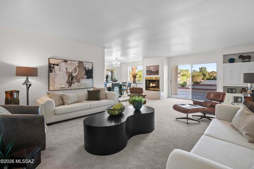 7912 N Casas Cameo, Tucson, AZ, 85742 | Card Image