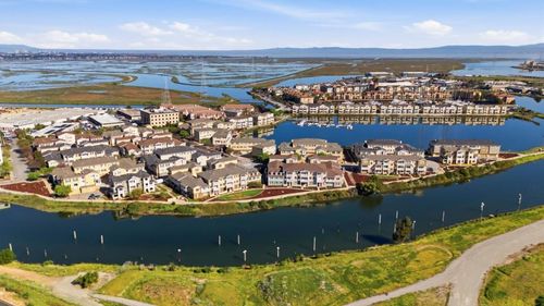 unit-216-631 True Wind Way, Redwood City, CA, 94063-5735 | Card Image