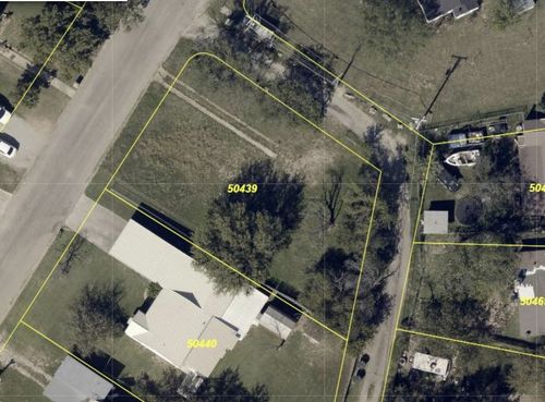 1008 Santa Clara Dr, Brownwood, TX, 76801-1920 | Card Image
