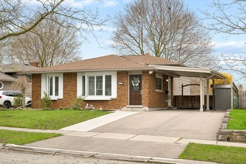 522 Glendene Crescent, Waterloo, ON, N2L4P4 | Card Image
