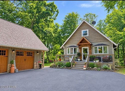 804 Hackamore Court, Lords Valley, PA, 18428 | Card Image