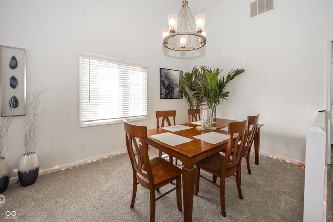615 Conner Creek Dr, Condo with 2 bedrooms, 2 bathrooms and null parking in Fishers IN | Image 7