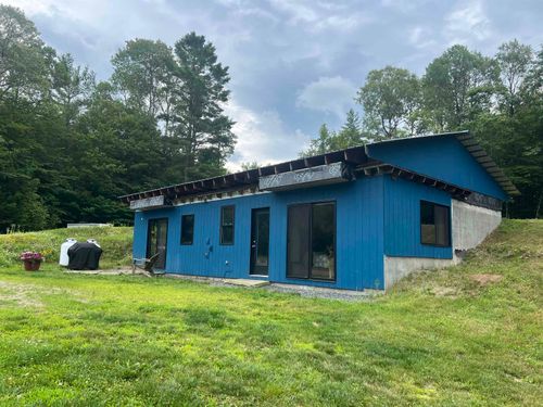 133 Stage Coach Ln, Norwich, VT, 05055-9100 | Card Image