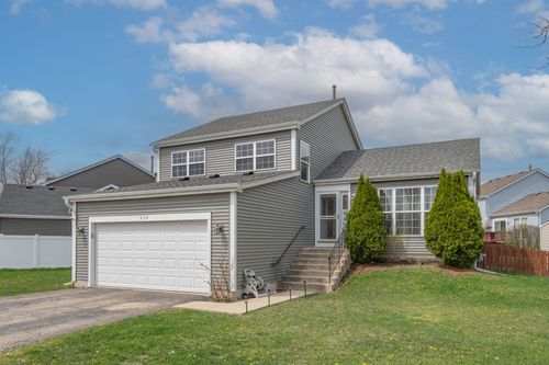 579 Rebecca Ln, Bolingbrook, IL, 60440-4858 | Card Image