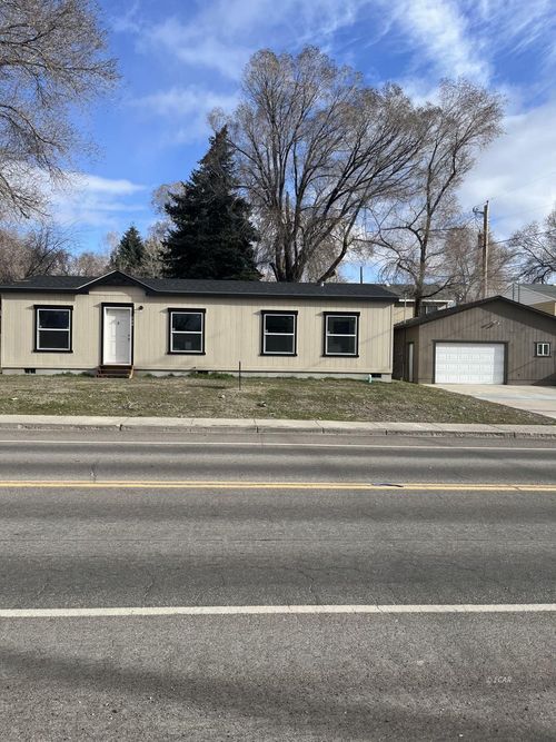 366 Wilson Ave, Elko, NV, 89801-4148 | Card Image